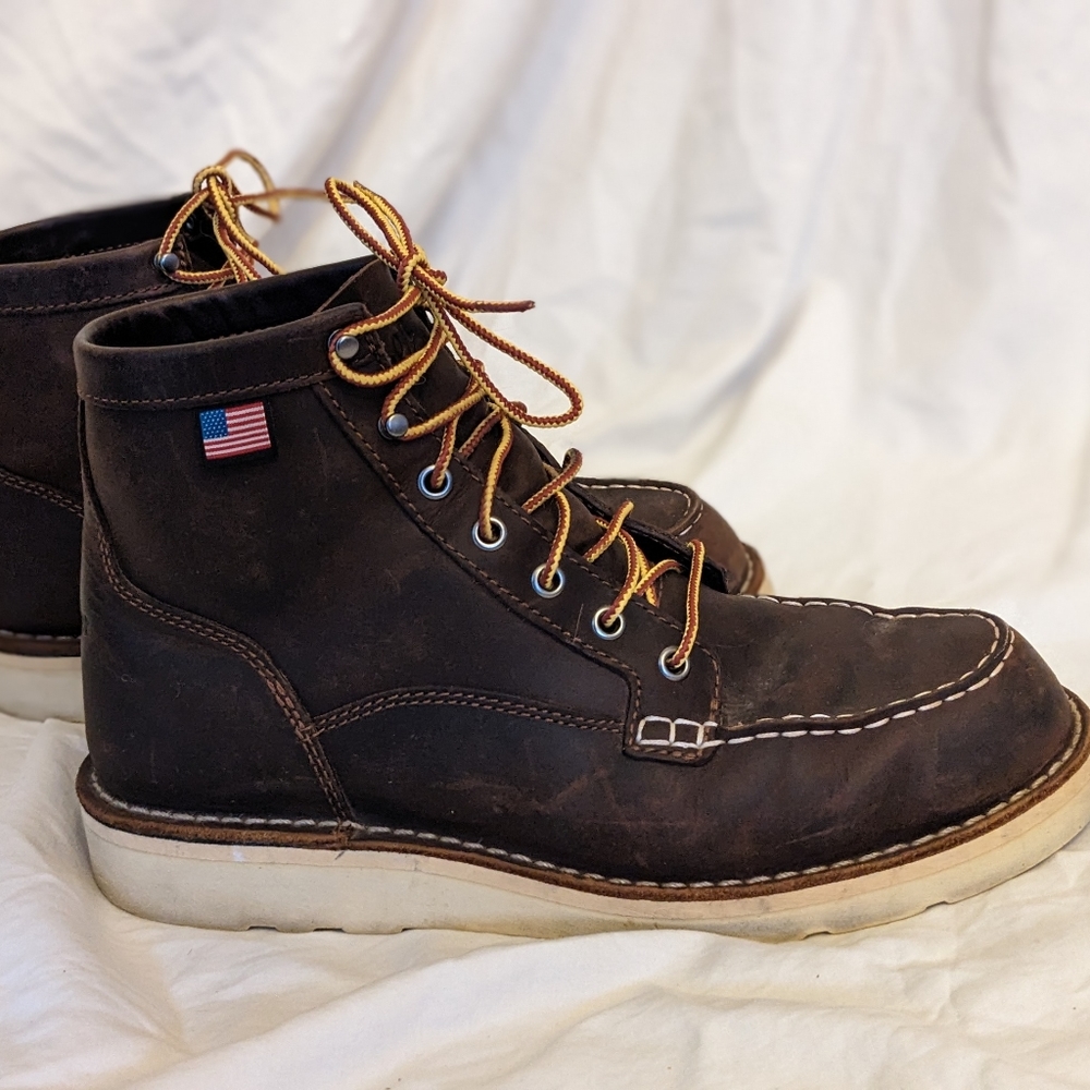 Danner Bull Run Moc Toe wedge work boots men's 9.5